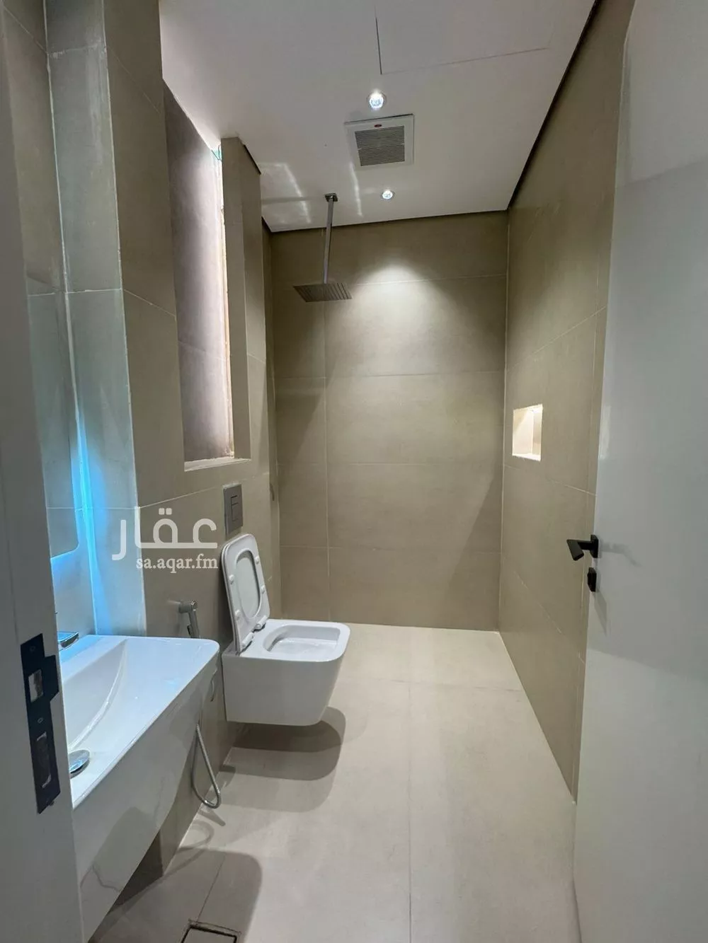 دور 6 غرف في الجنادرية 5