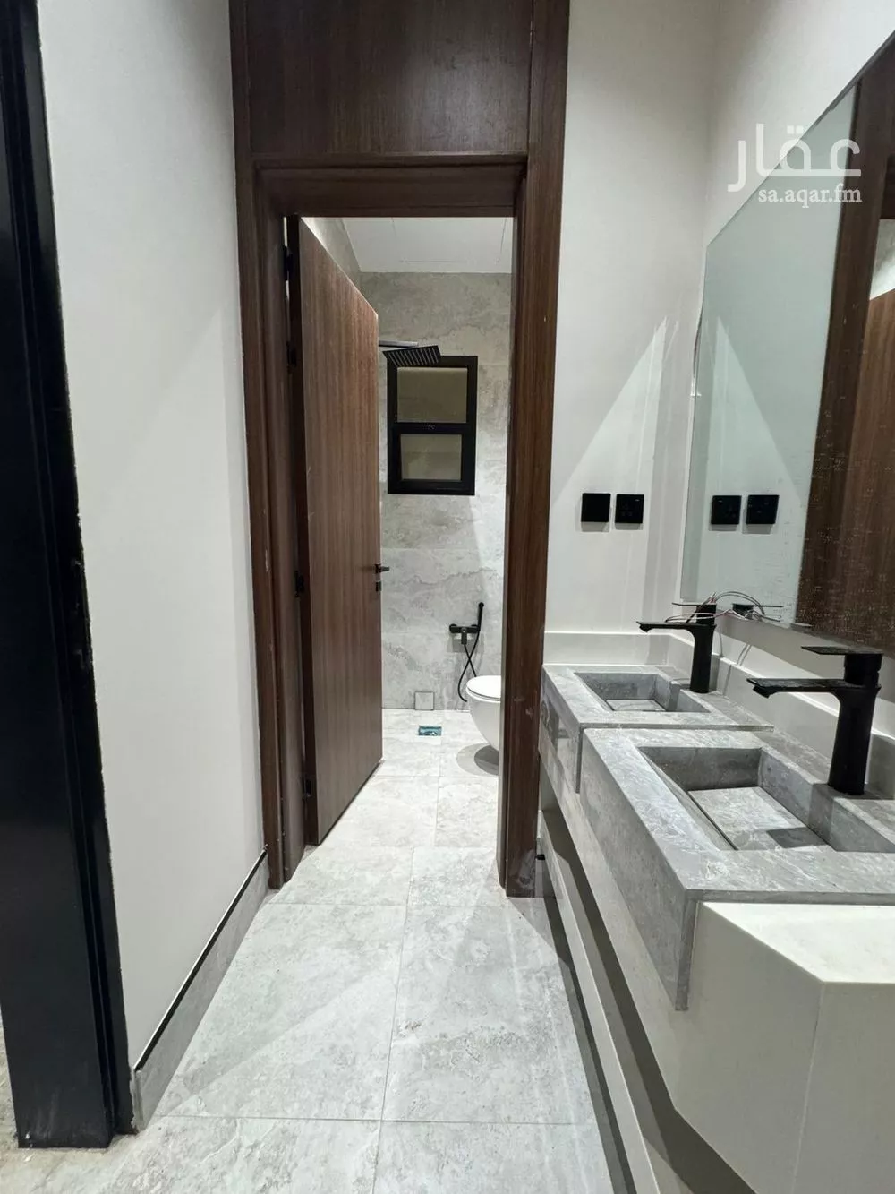 دور 5 غرف في النظيم 5