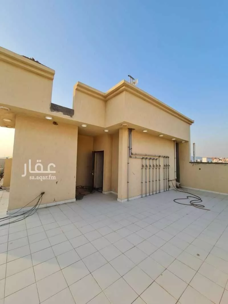 عمارة 600 م² في أم السلم 5