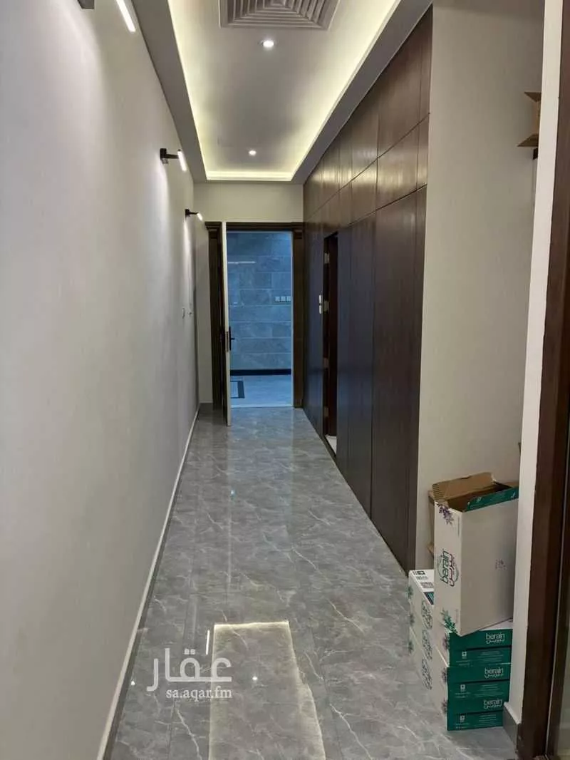 مكتب 120 م² في الياسمين 7