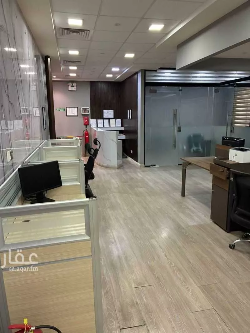 مكتب 145 م² في الياسمين 6