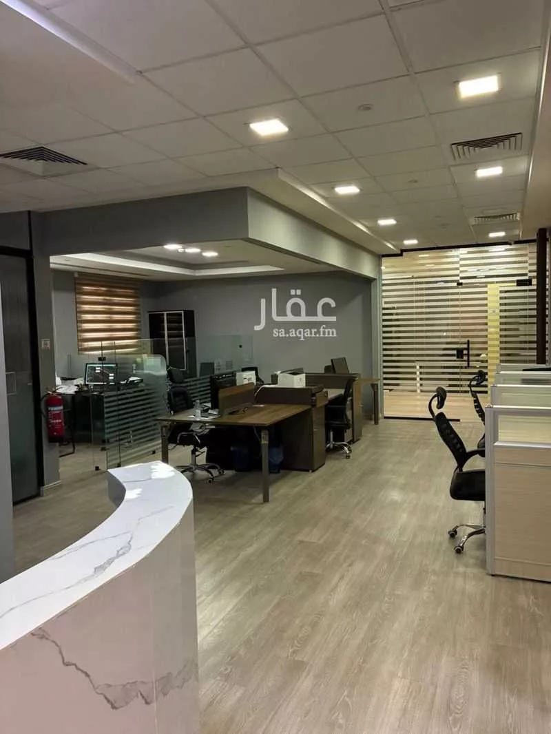 مكتب 145 م² في الياسمين 8
