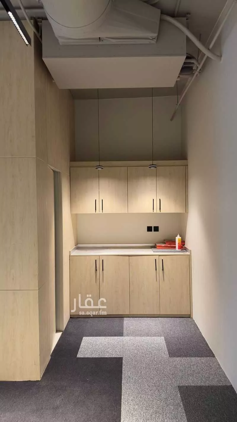 مكتب 150 م² في الروابي 2