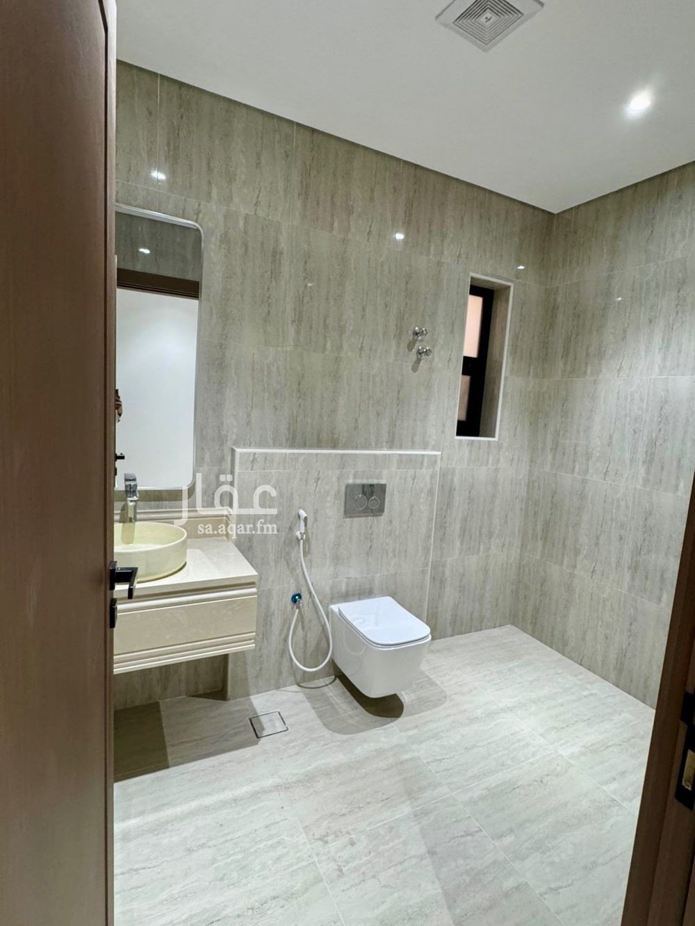 5 bedroom villa in Ash Shulah, Eastern Province 15