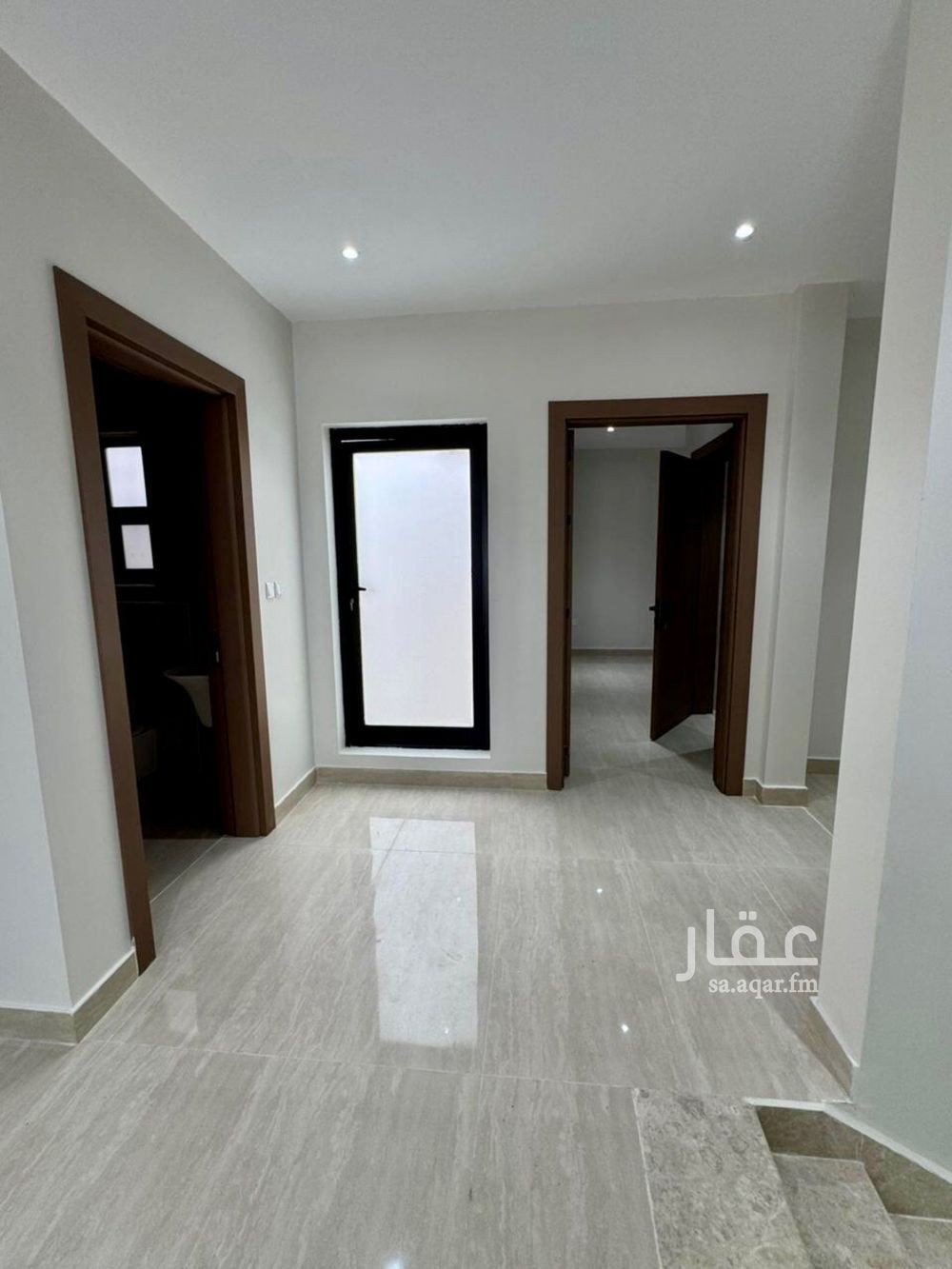 5 bedroom villa in Ash Shulah, Eastern Province 11