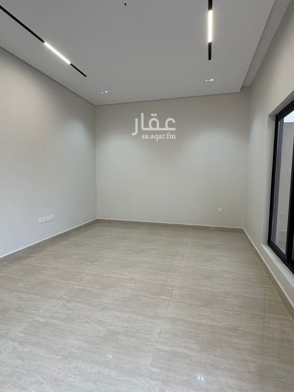 5 bedroom villa in Ash Shulah, Eastern Province 3
