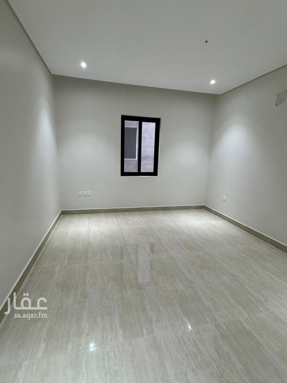 5 bedroom villa in Ash Shulah, Eastern Province 8