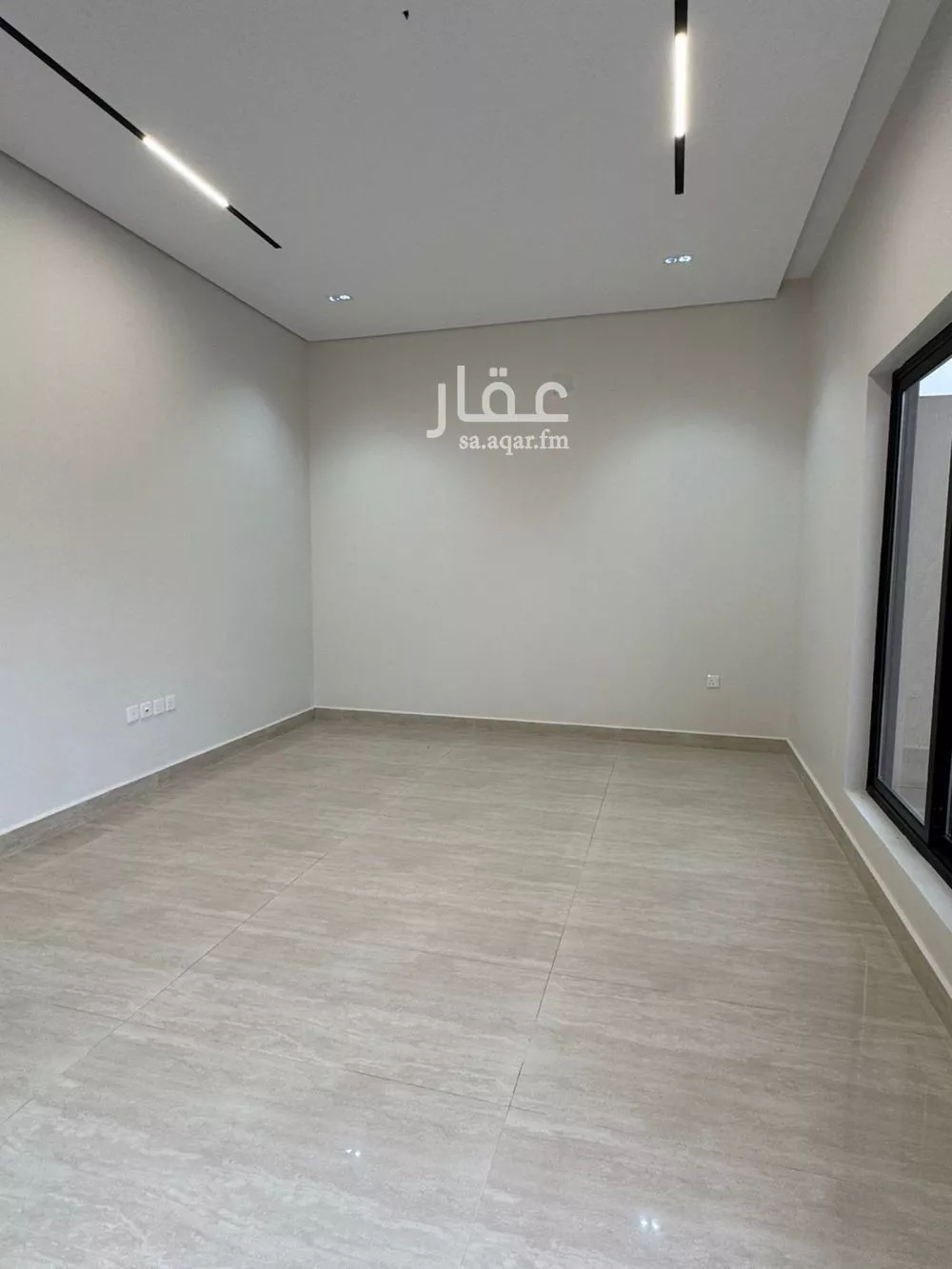 5 bedroom villa in Ash Shulah 7