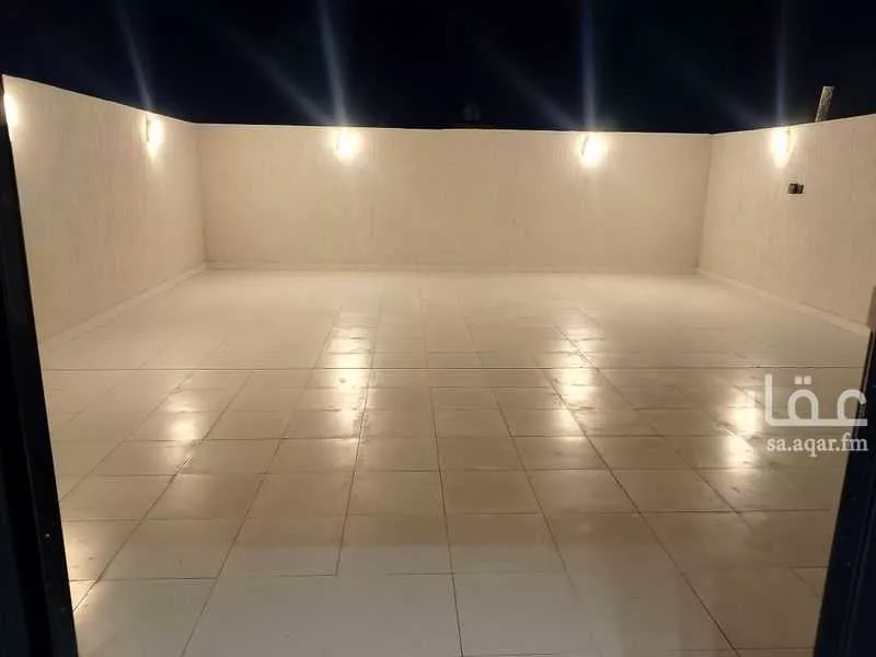 فيلا 9 غرف في احد 14