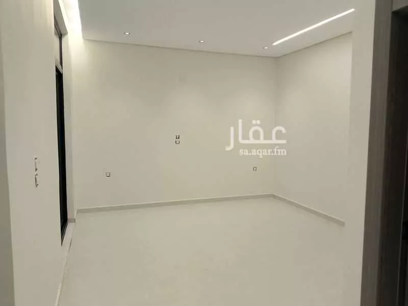 فيلا 9 غرف في احد 15