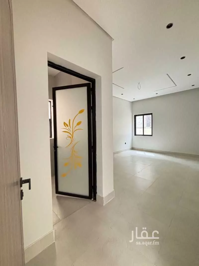 6 bedroom villa in Ash Shulah 11