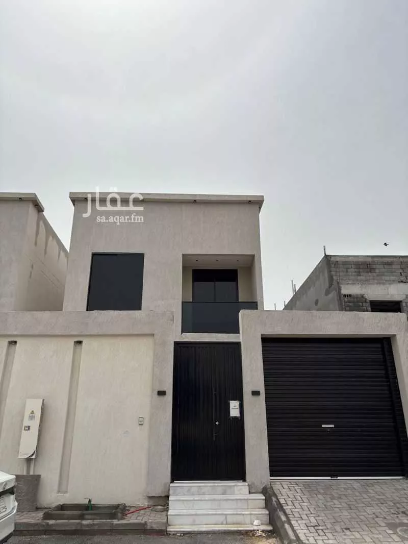 6 bedroom villa in Ash Shulah 3