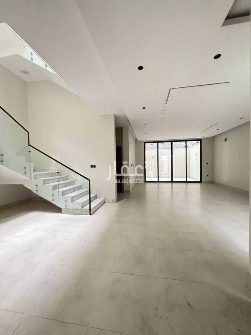 6 bedroom villa in Ash Shulah 6