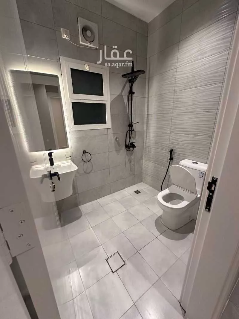 شقة 6 غرف في بطحاء قريش 29