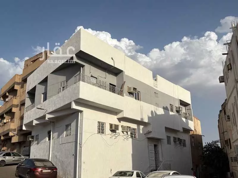 عمارة 214 م² في الدويمة 7