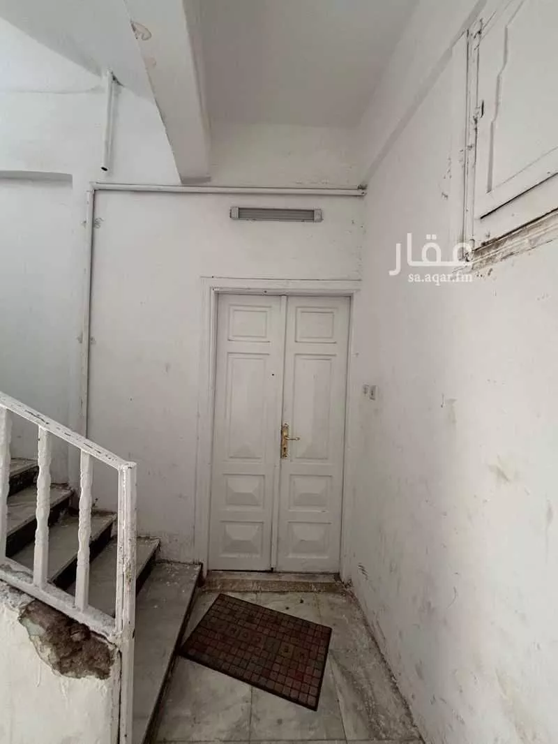 عمارة 214 م² في الدويمة 8