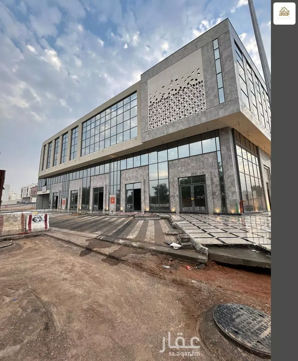 651 sqm office in Al Qaswa 2