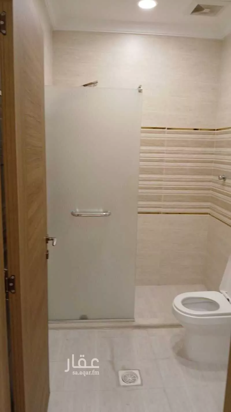 شقة 6 غرف في الصفا 12