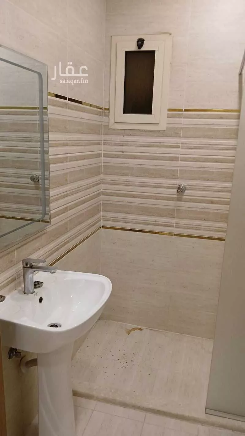 شقة 6 غرف في الصفا 3