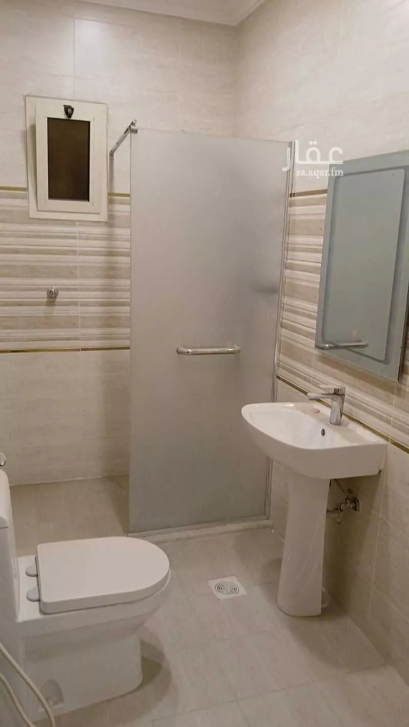 شقة 6 غرف في الصفا 8