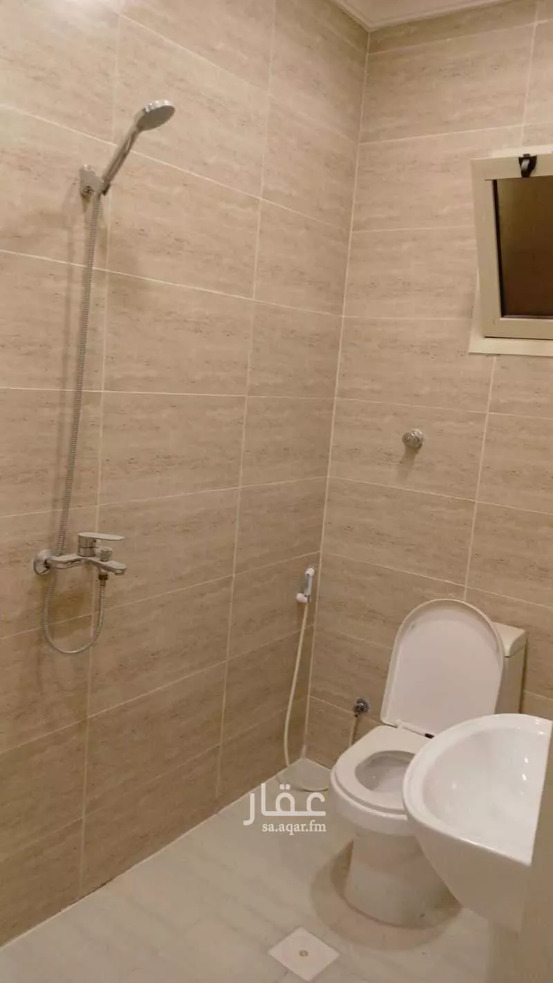 شقة 6 غرف في الصفا 9