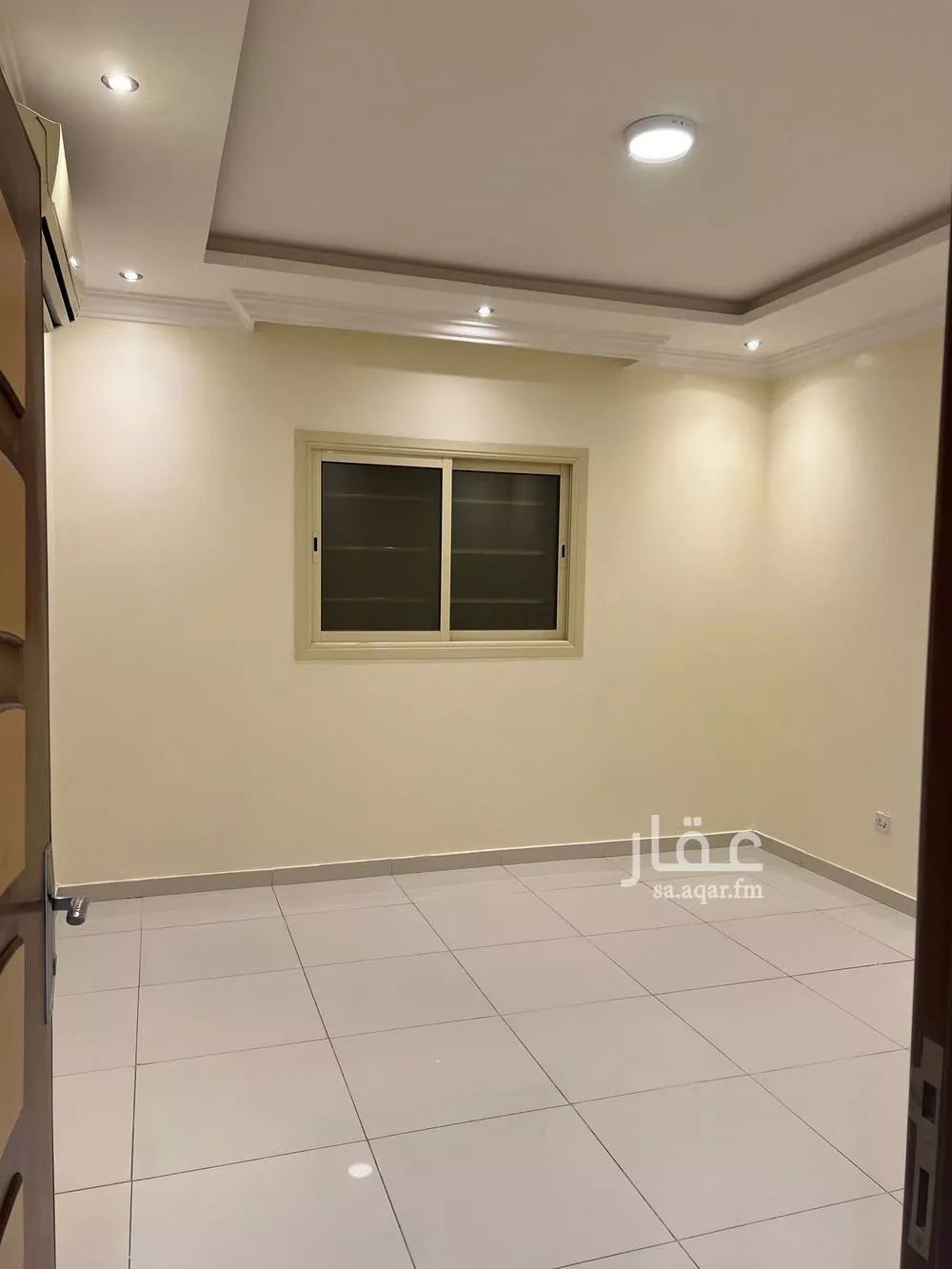 شقة 4 غرف في الريان 11