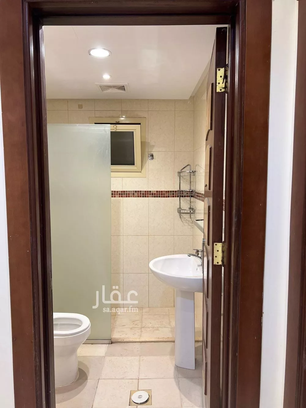 شقة 4 غرف في الريان 13