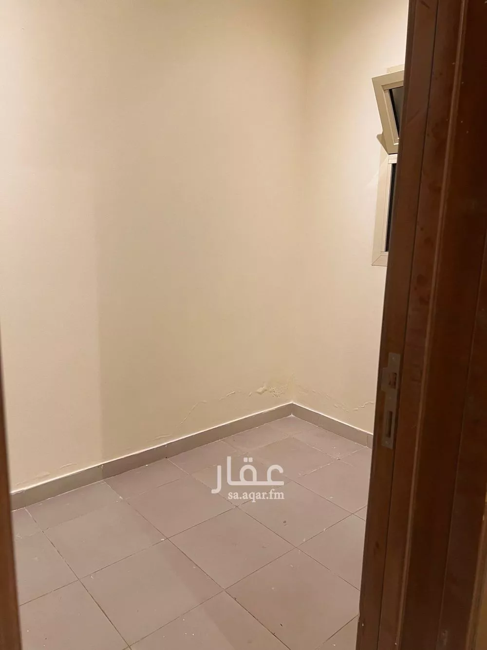 شقة 4 غرف في الريان 9