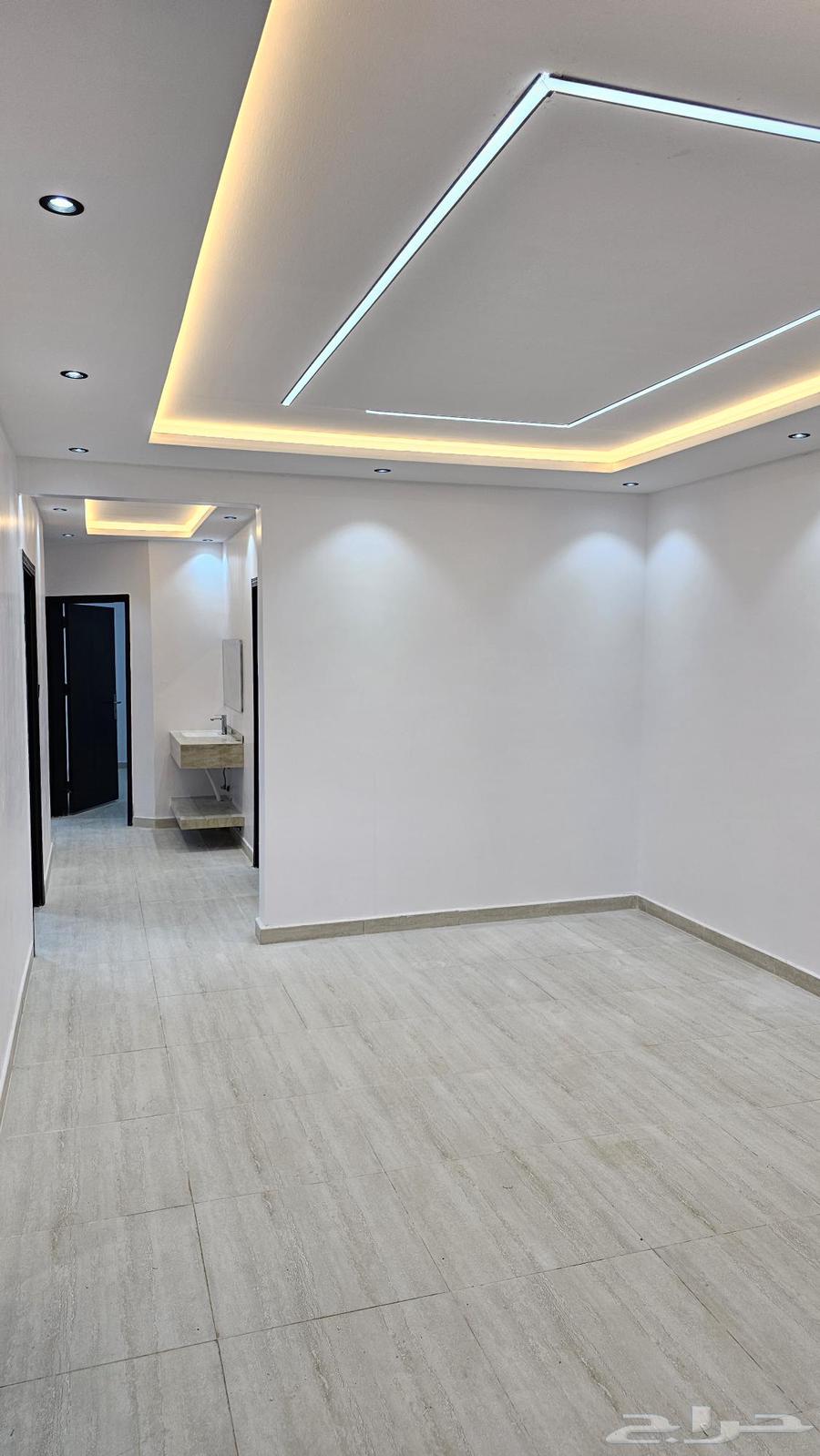 فيلا 10 غرف في العزيزية 5