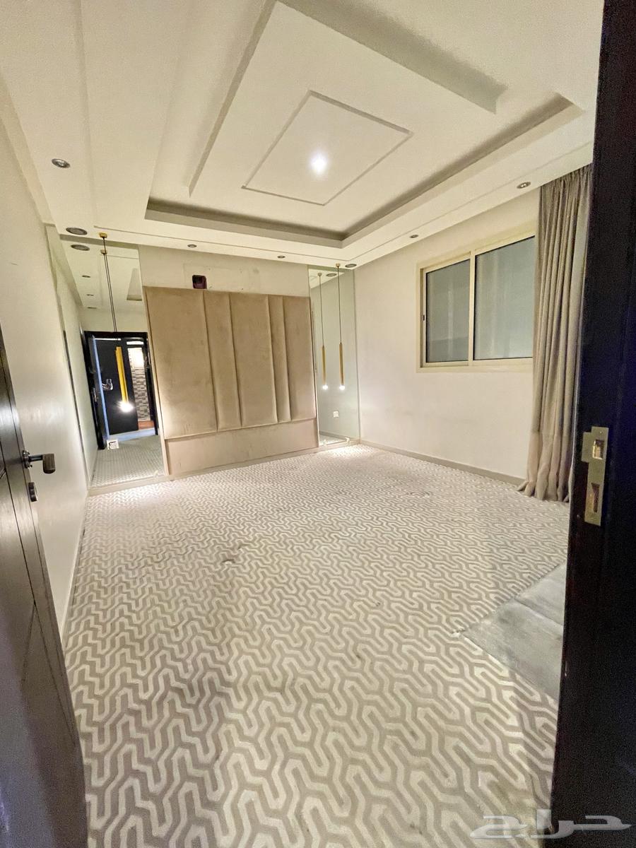 فيلا 4 غرف في الياسمين 9