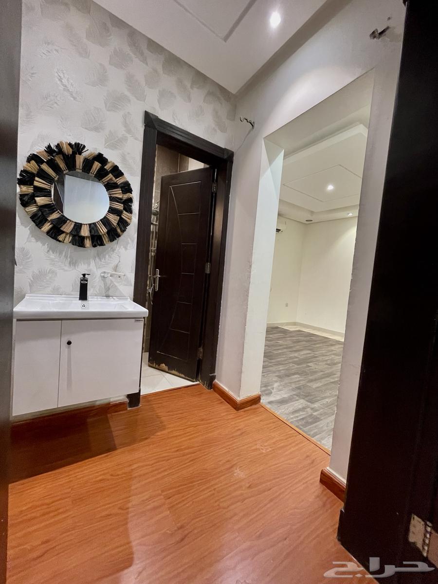 فيلا 4 غرف في الياسمين 10