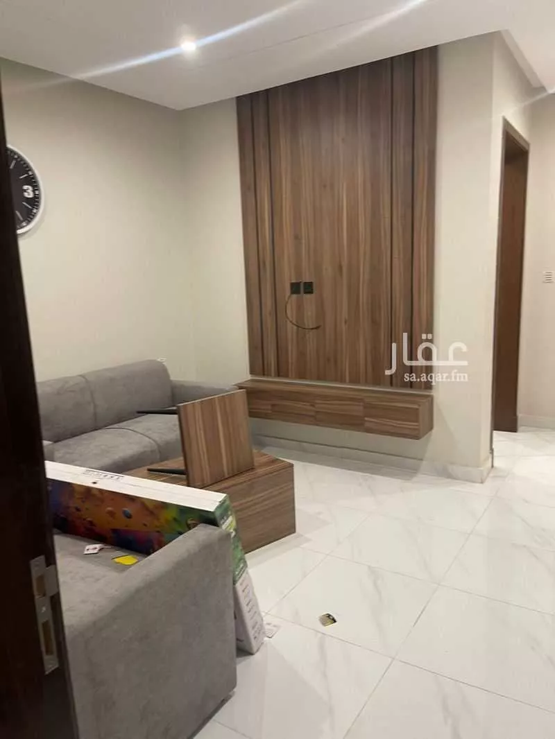 شقة 2 غرف في العزيزية 13