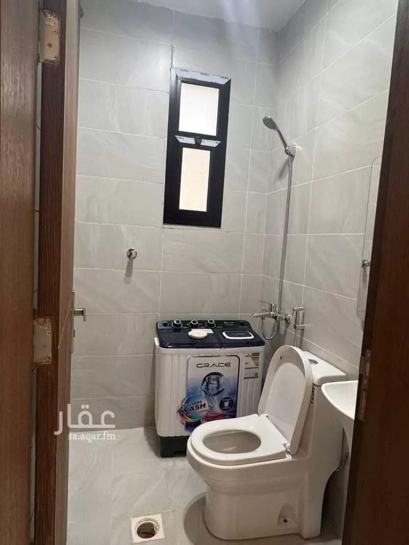 شقة 2 غرف في العزيزية 6