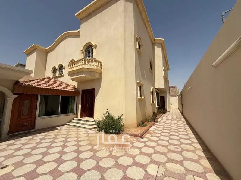 فيلا 6 غرف في القدس 3