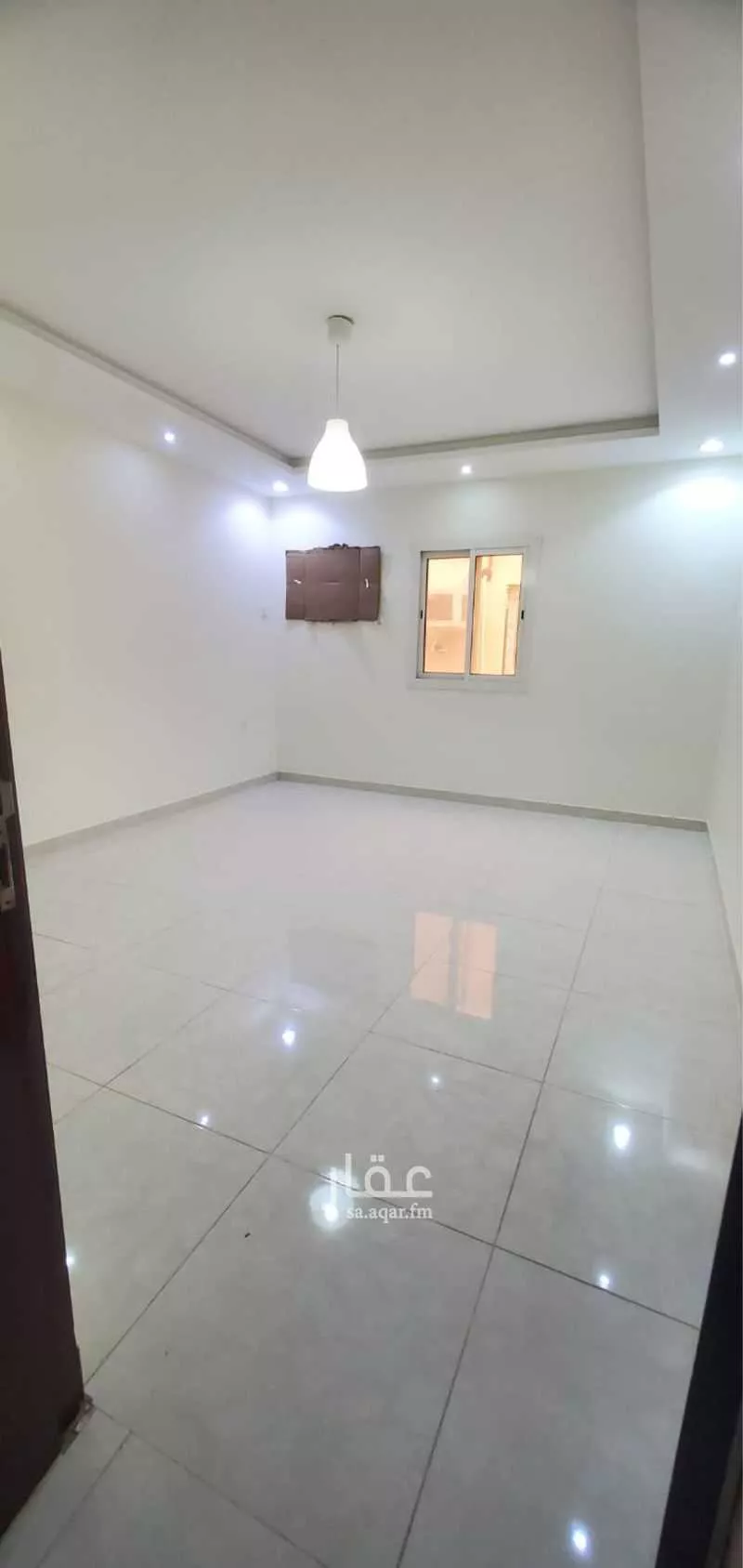 شقة 4 غرف في طيبة 11