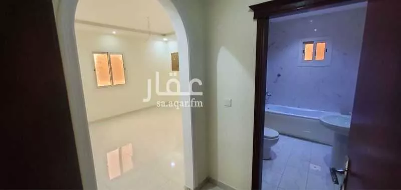 شقة 4 غرف في طيبة 3