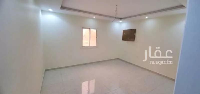 شقة 4 غرف في طيبة 5