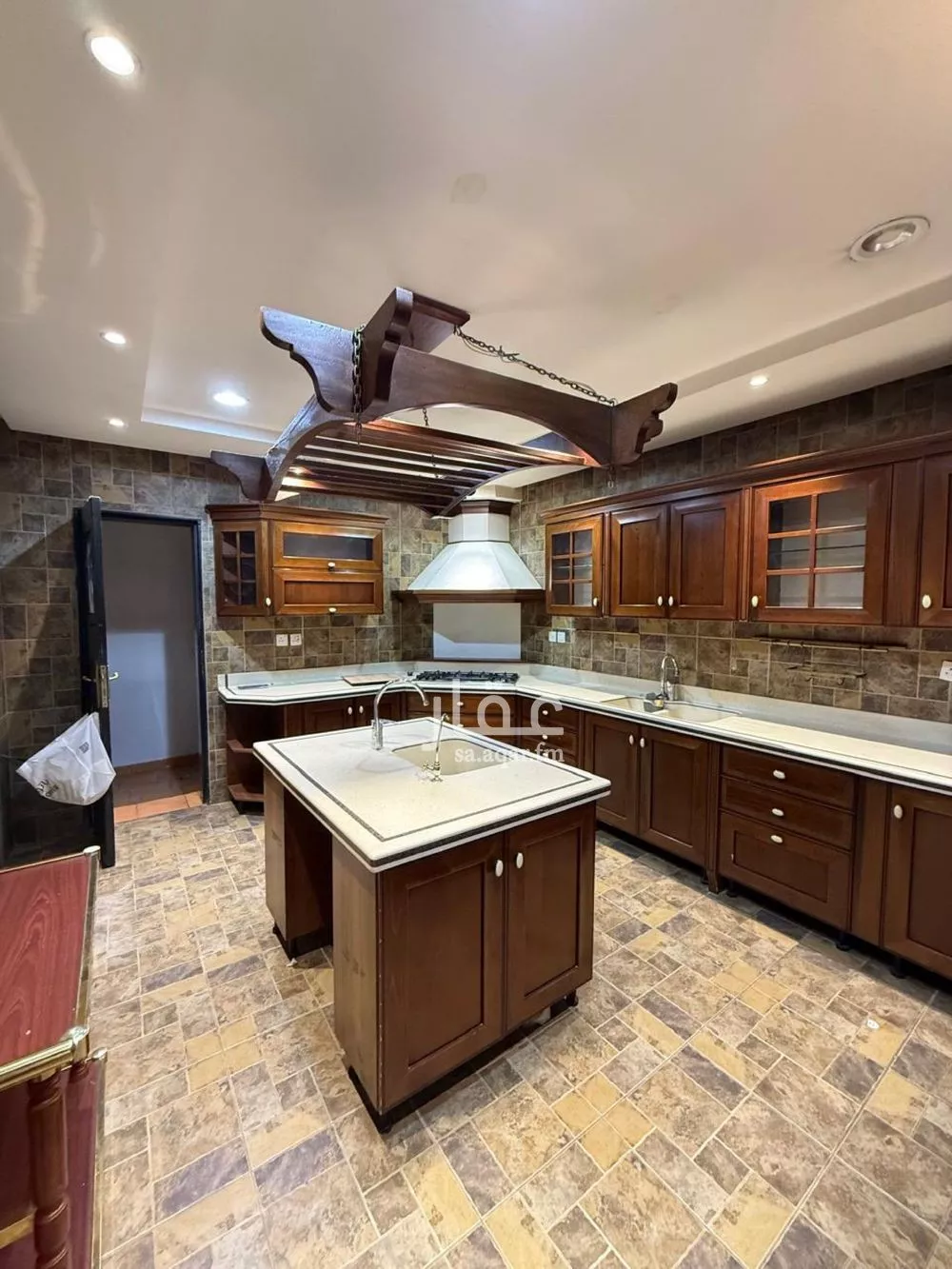 فيلا 5 غرف في الصحافة 7