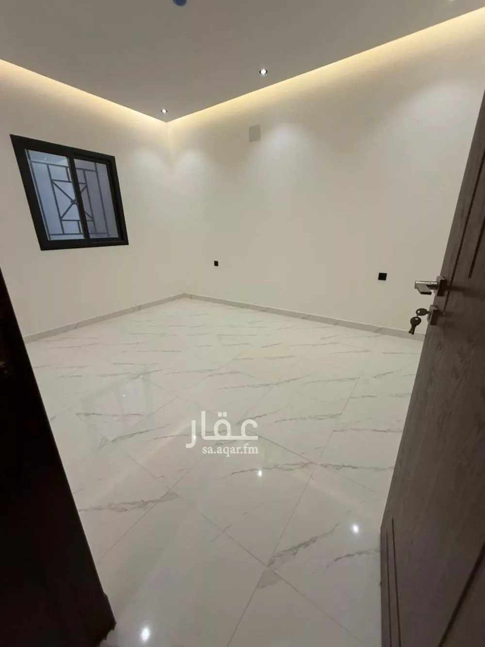 شقة 6 غرف في بدر 5