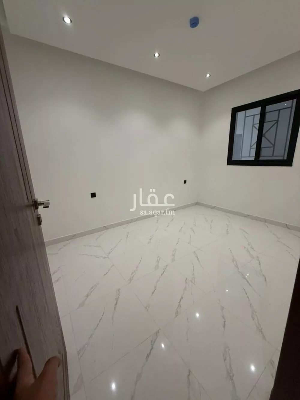 شقة 6 غرف في بدر 6