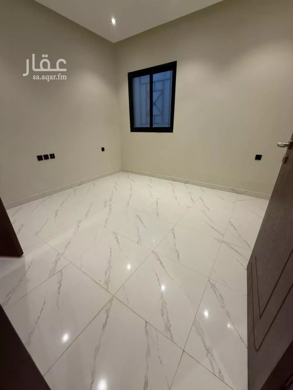 شقة 6 غرف في بدر 8