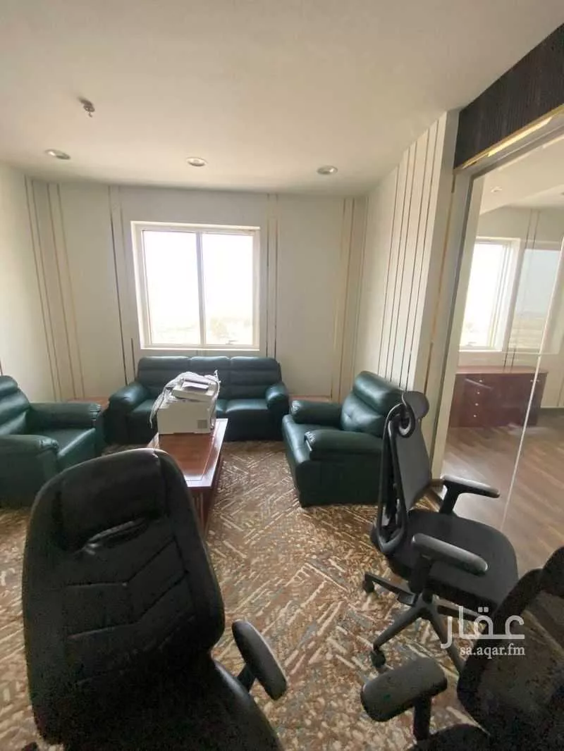 عمارة 690 م² في المنار 3