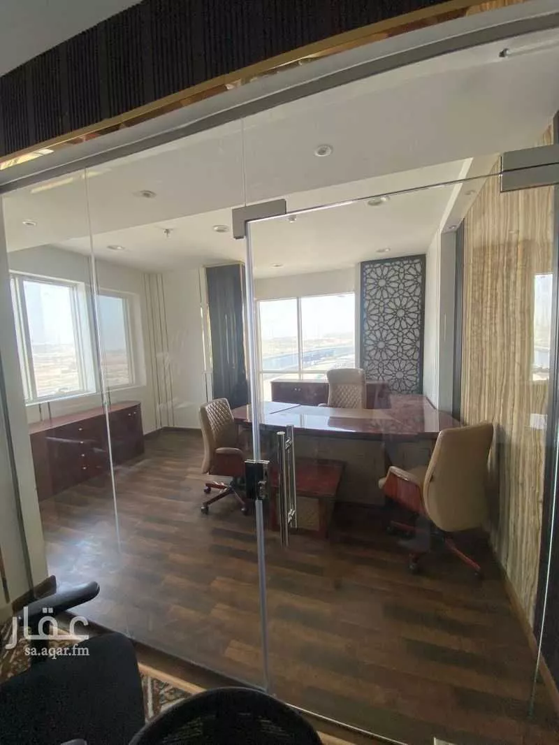 عمارة 690 م² في المنار 5