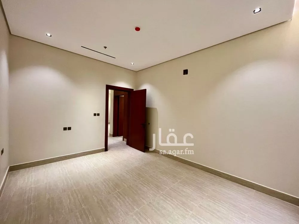 3 bedroom apartment in Al Mahdiyyah 14