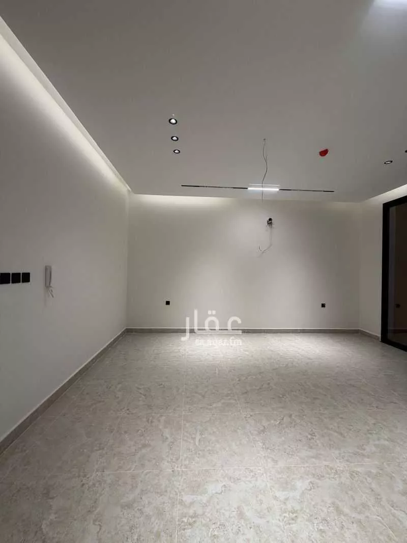 شقة 4 غرف في الروضة 15