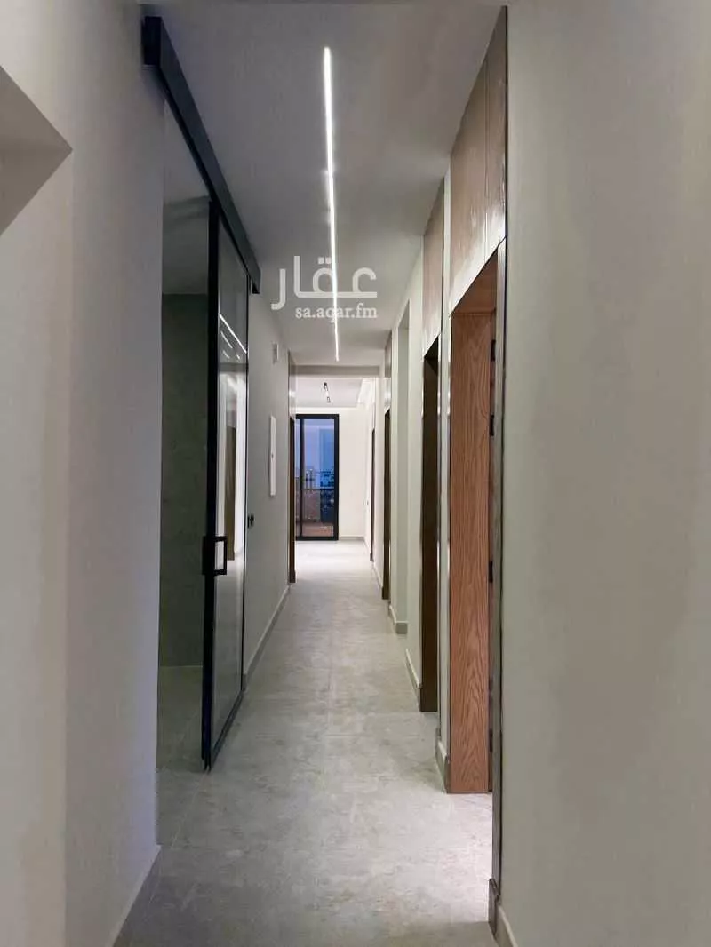 شقة 4 غرف في الروضة 19