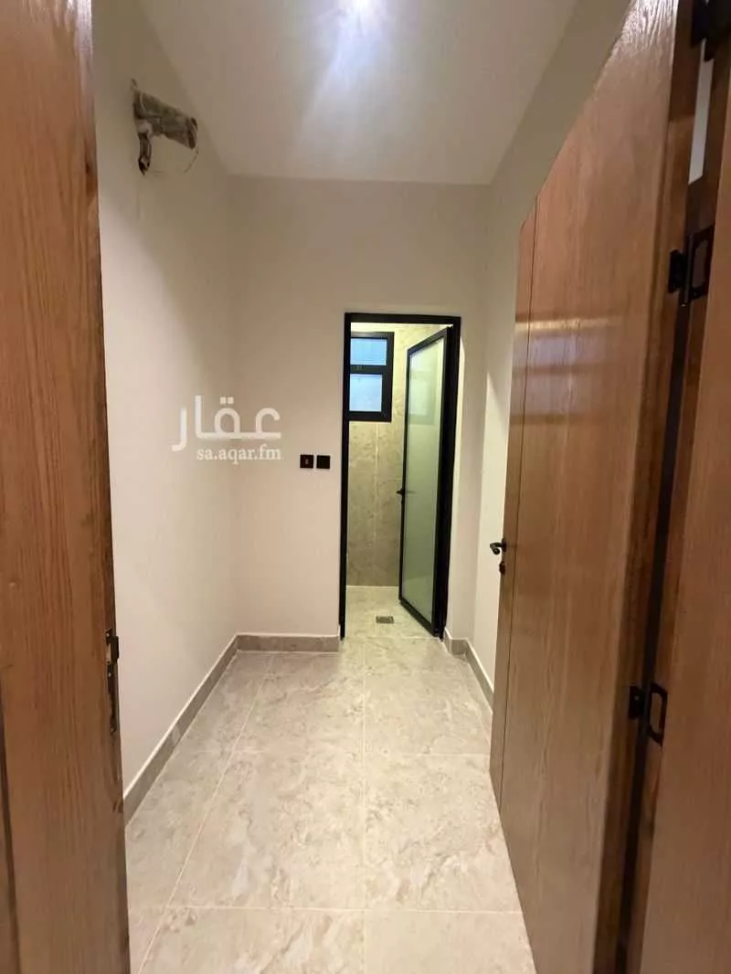 شقة 4 غرف في الروضة 22