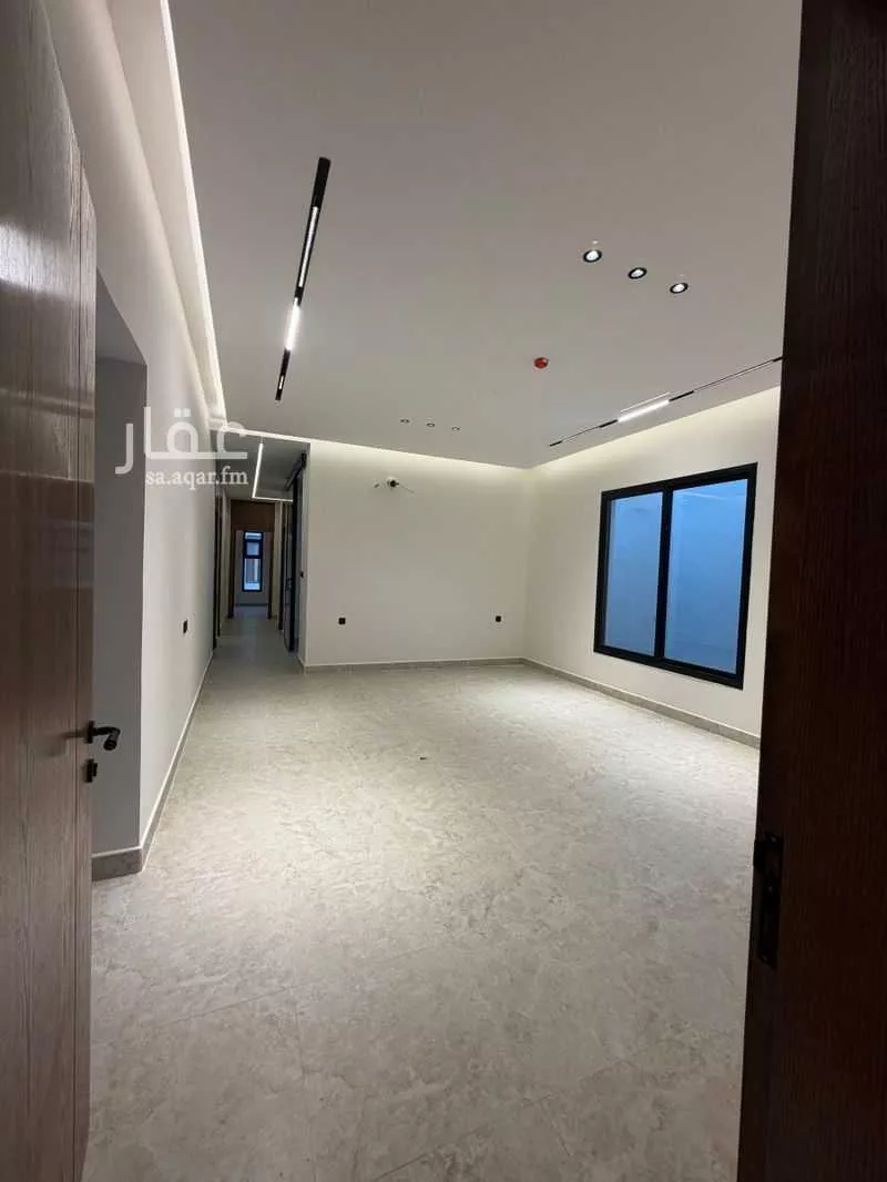 شقة 4 غرف في الروضة 24