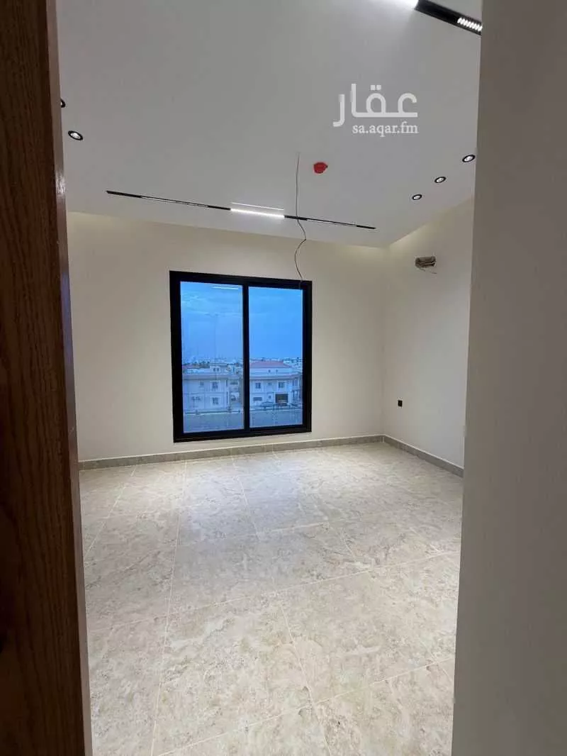 شقة 4 غرف في الروضة 26