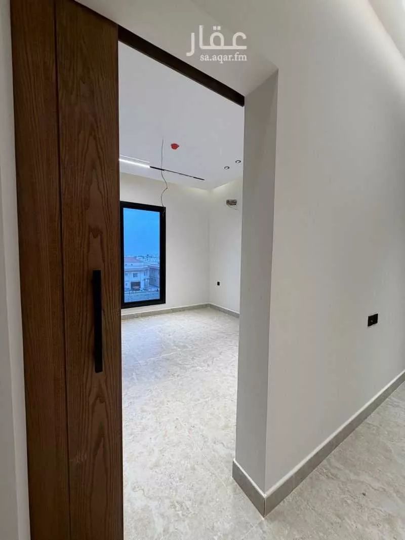 شقة 4 غرف في الروضة 28